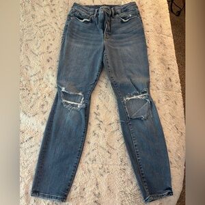 Good American Good Legs Skinny Jeans